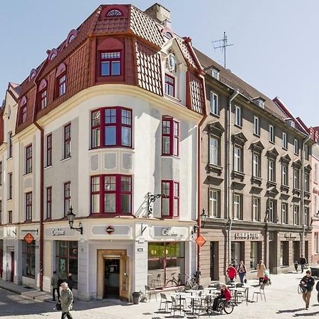 Great Apartament In A Heart Of Tallinn Exterior photo