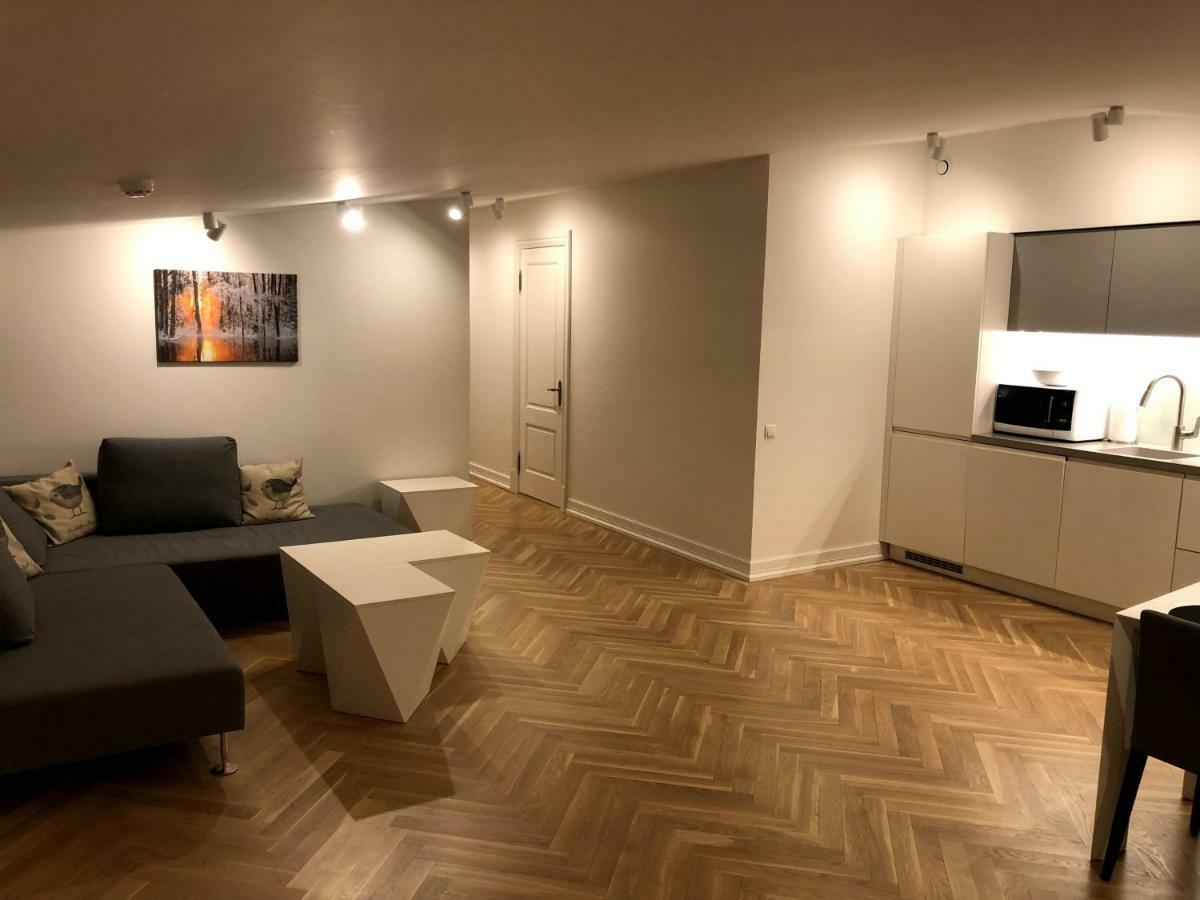 Great Apartament In A Heart Of Tallinn Exterior photo