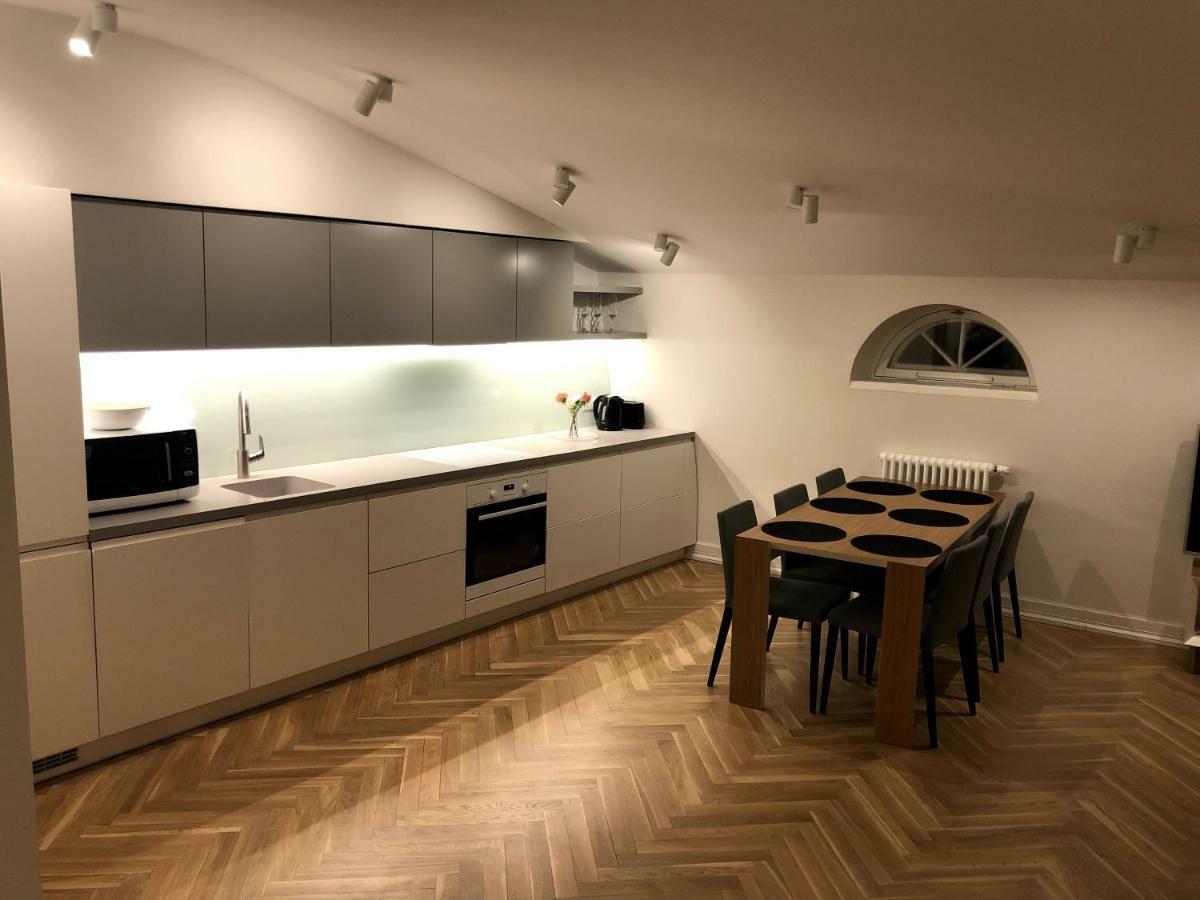Great Apartament In A Heart Of Tallinn Exterior photo