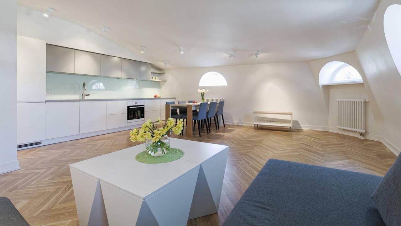 Great Apartament In A Heart Of Tallinn Exterior photo