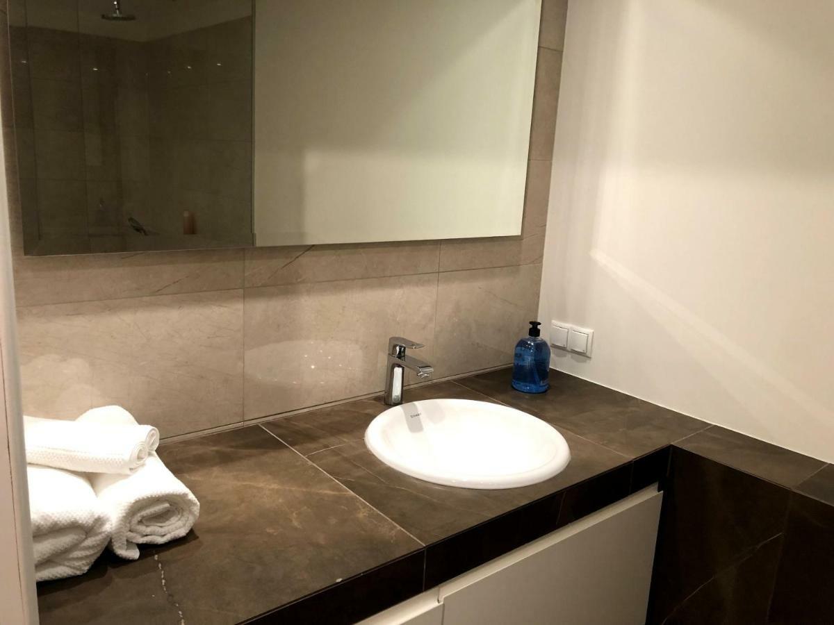 Great Apartament In A Heart Of Tallinn Exterior photo